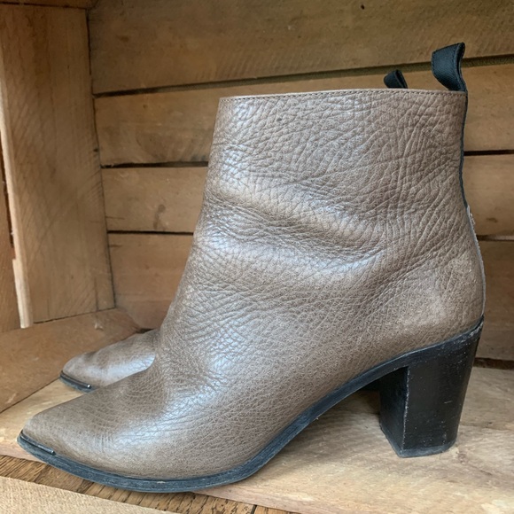 Acne Studios Shoes - ACNE STUDIOS Pebbled Leather Ankle Boots 10